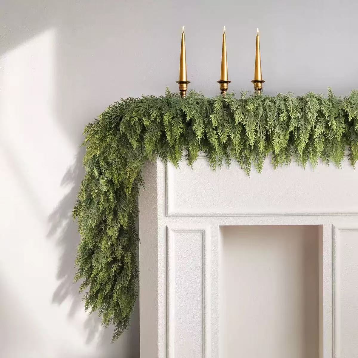 🏆2025 HOT SALE💥 Pre-lit Christmas Cedar Garland - Image 4