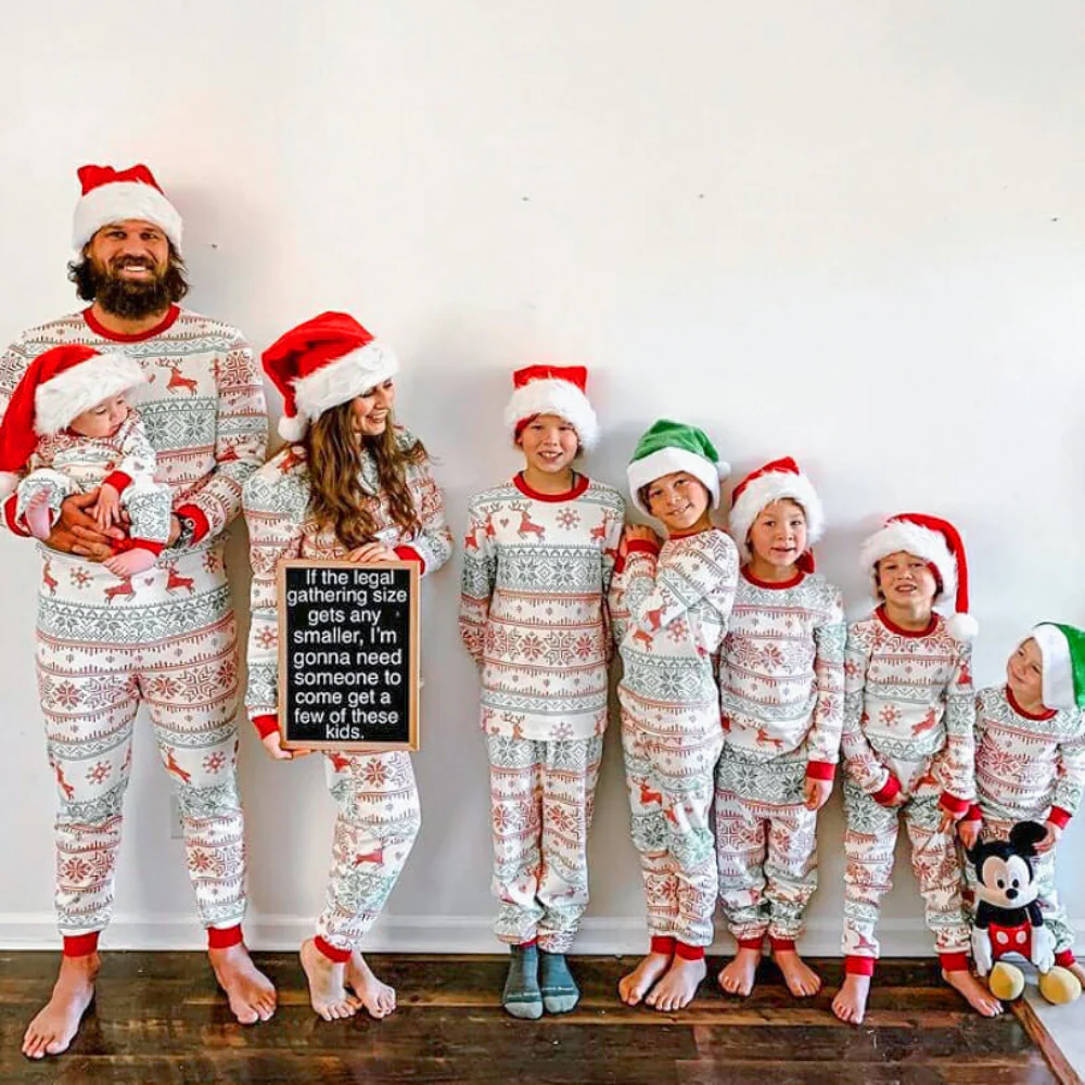 Christmas deer Snowflake Matching Family Christmas Pajamas-Dog Pajamas Included - Image 13