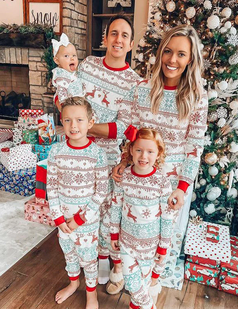 Christmas deer Snowflake Matching Family Christmas Pajamas-Dog Pajamas Included - Image 2