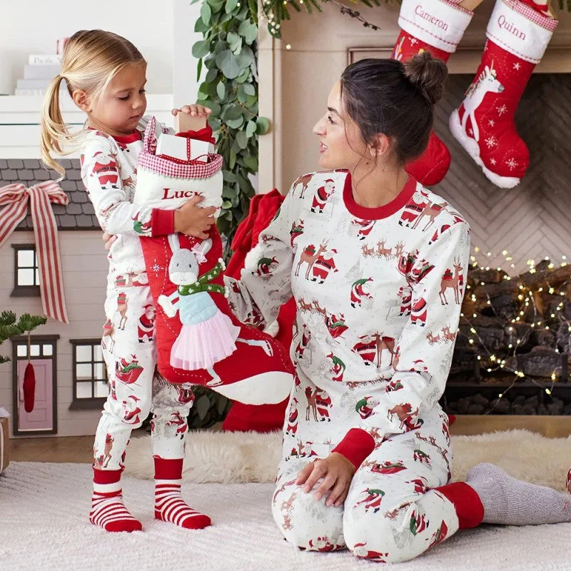 Christmas Reindeer and Snowman Print Matching Family Christmas Pajamas - Image 4