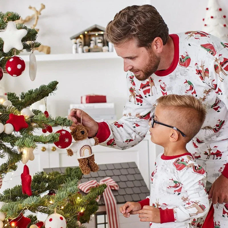 Christmas Reindeer and Snowman Print Matching Family Christmas Pajamas - Image 5
