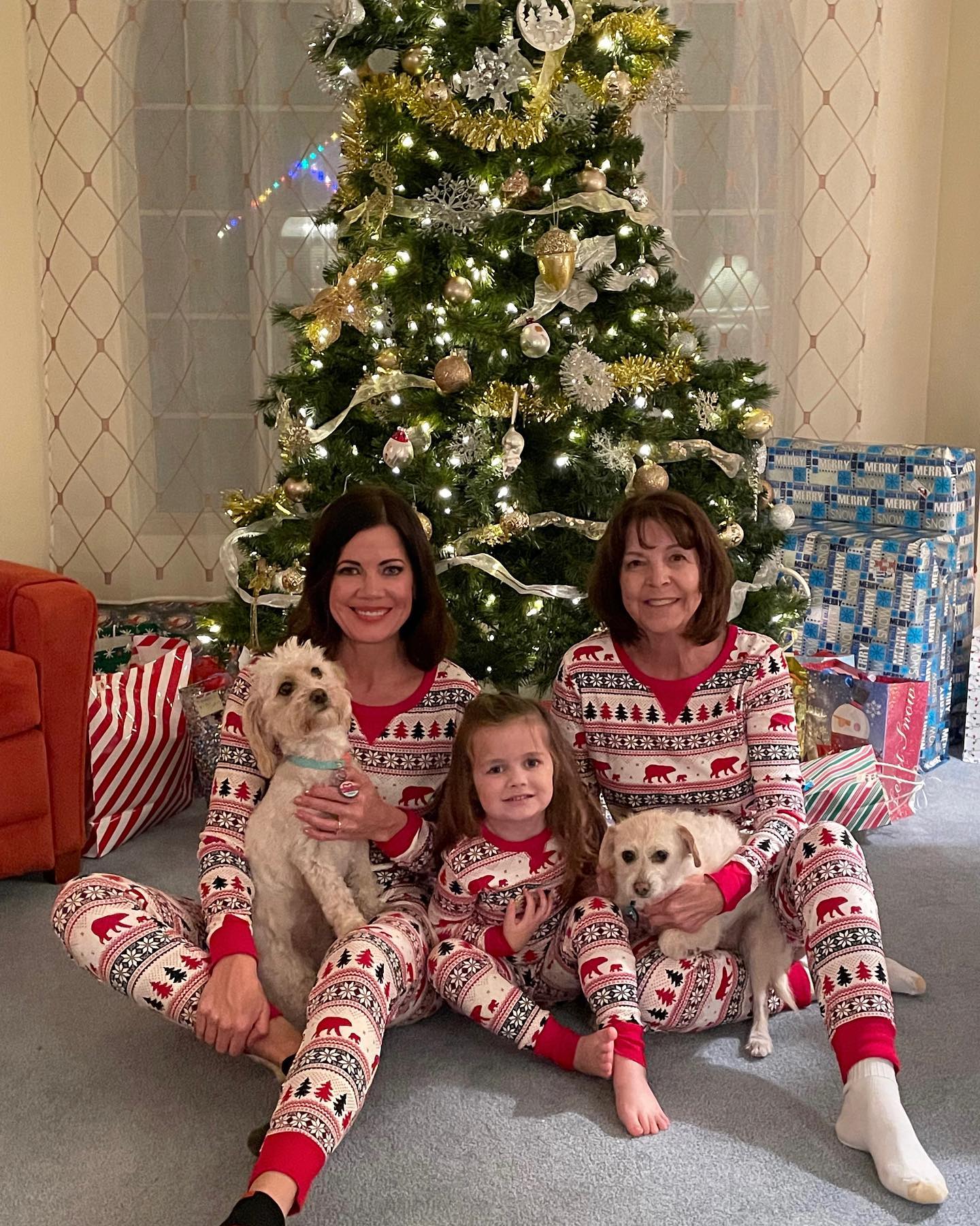 Cute Christmas Tree and Bear Matching Family Christmas Pajamas - Image 3