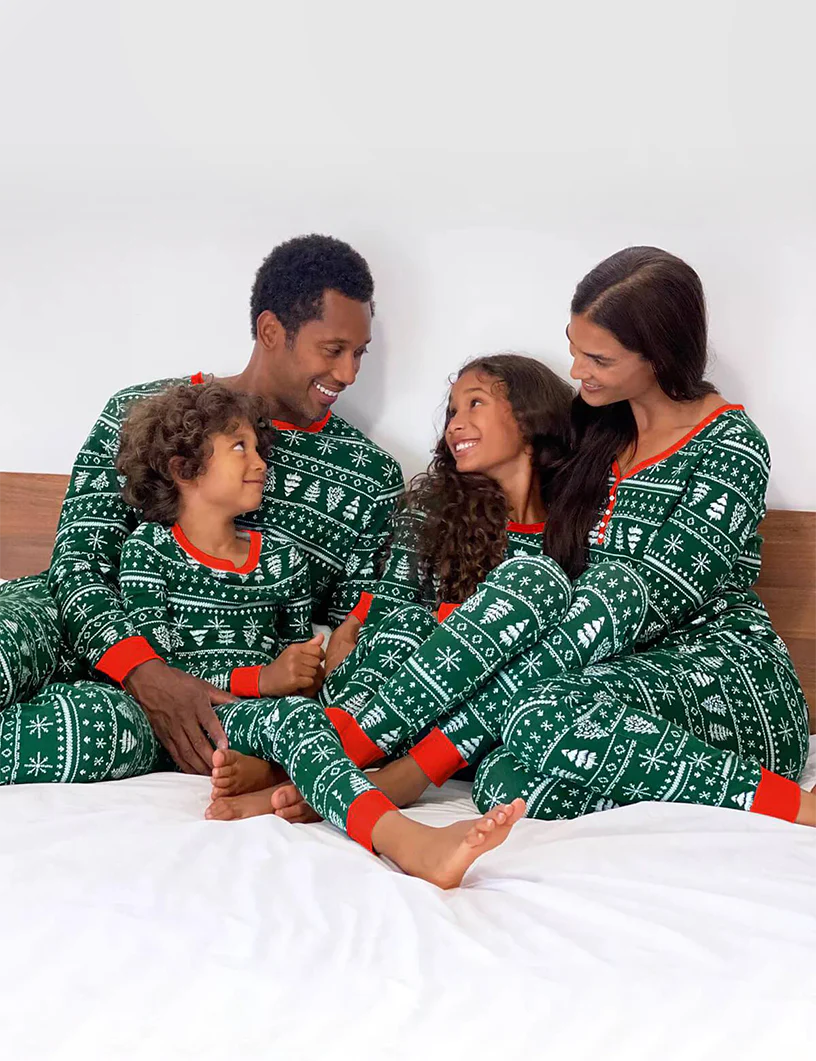 Green Reindeer Matching Family Christmas Pajamas | Adults, Kids & Dog Pajamas - Image 12