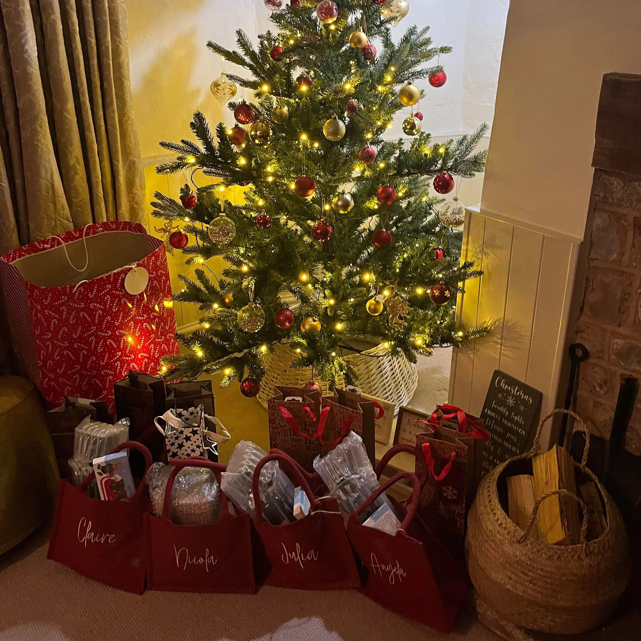 Personalized Embroidered Christmas Gift Bag - Image 3