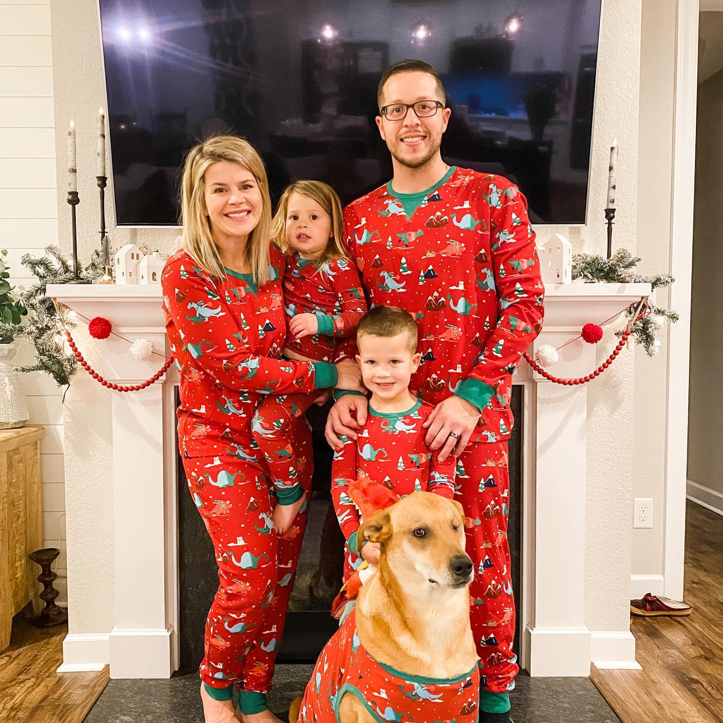 Red Cute Dinosaur  Pattern Family Matching Pajamas Sets - Image 2